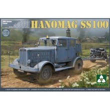 1:35 TWWII German Tractor Hanomag SS100