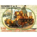 1:35 VICKERS E MK A TANK TWIN TURRET